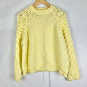 ZARA Alpaca Wool Blend Buttercup Yellow Chunky Knit Sweater Size Small Oversized
